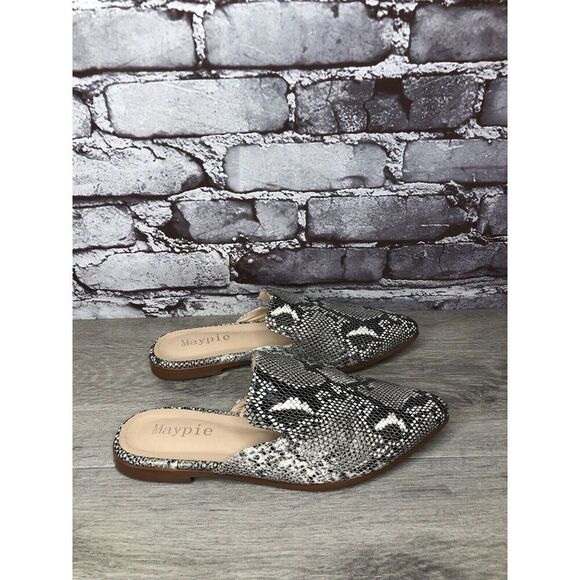 Maypie Ivory Black Snake Skin Print Pointed Toe Flats Mules Women Sz 7M US/38EU - Picture 12 of 16